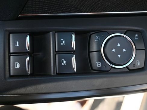 Used 2022 Ford F150 Platinum w/ Tow Technology Package image 11