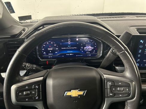 Used 2022 Chevrolet Silverado 1500 LT image 14