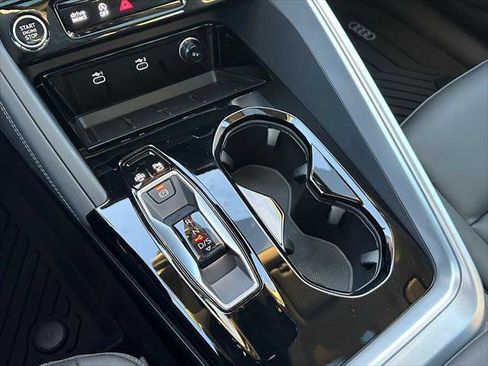 New 2025 Audi Q5 Premium Plus image 36