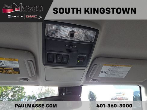 Used 2022 Toyota 4Runner SR5 AWD/4WD image 15
