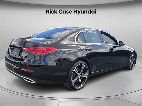 Used 2025 Mercedes-Benz C 300 Sedan image 8