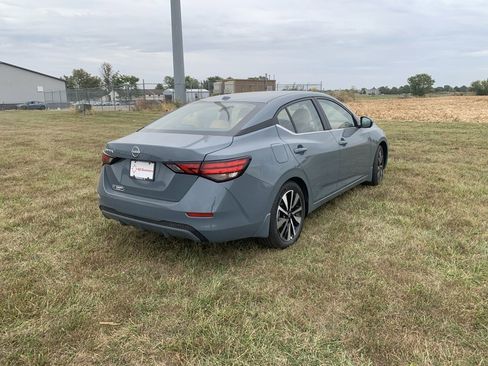 New 2025 Nissan Sentra SV w/ SV Premium Package image 5