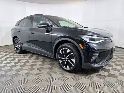 Used 2022 Volkswagen ID.4 Pro S image 2