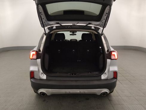 Used 2020 Ford Escape SE FWD image 29