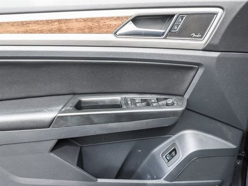 Used 2019 Volkswagen Atlas SEL Premium image 30