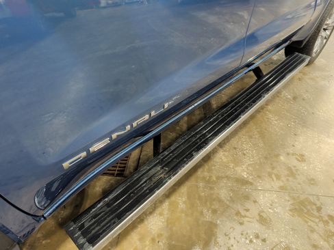 Used 2025 GMC Sierra 1500 Denali w/ Denali Reserve Package image 7