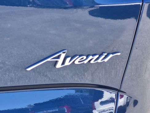 Used 2023 Buick Enclave Avenir w/ Avenir Technology Package AWD/4WD image 26
