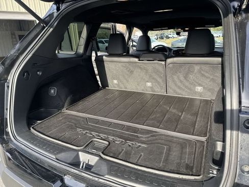 Used 2024 Honda Passport Black Edition image 12