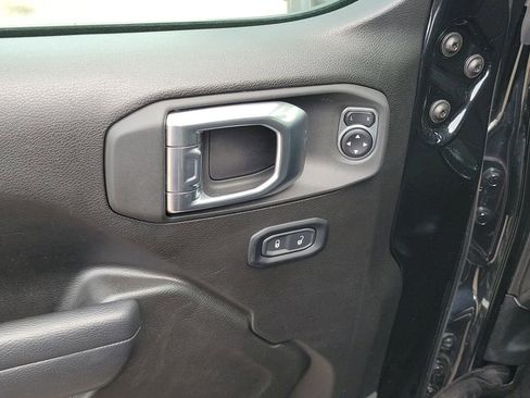 Used 2025 Jeep Wrangler Unlimited Sport S 4xe image 23