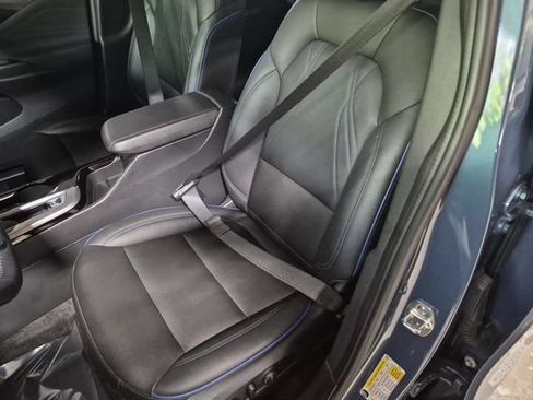 Certified 2024 Buick Envista Sport Touring w/ Convenience I Package FWD image 12