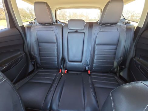 Used 2019 Ford Escape SEL image 20