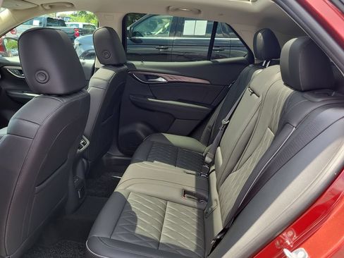 Used 2023 Buick Envision Avenir AWD/4WD image 12