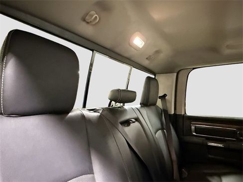 Used 2017 RAM 2500 Laramie image 26