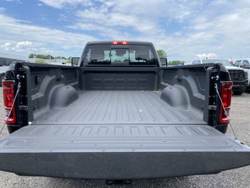 New 2026 RAM 2500 Tradesman AWD/4WD image 5