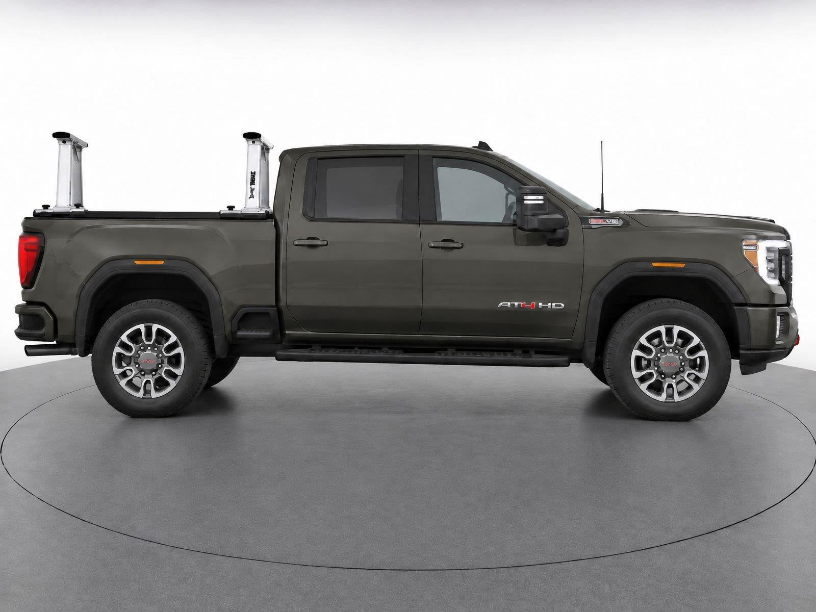 Used 2023 GMC Sierra 2500 AT4 w/ Snow Plow Prep/Camper Package AWD/4WD image 8