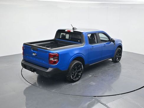New 2026 Ford Maverick Lariat w/ Black Appearance Package AWD/4WD image 39