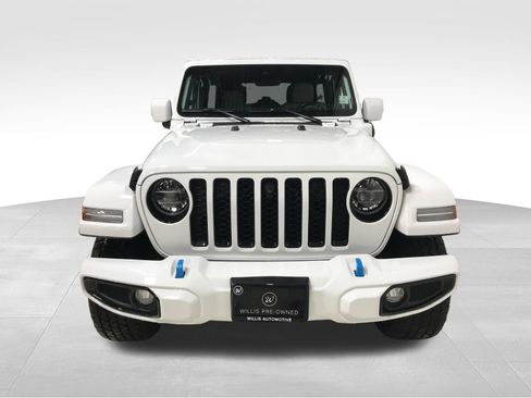 Used 2021 Jeep Wrangler Unlimited Sahara AWD/4WD image 3