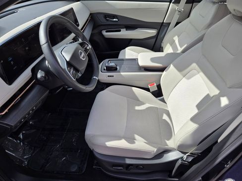 Used 2024 Nissan Ariya FWD image 10