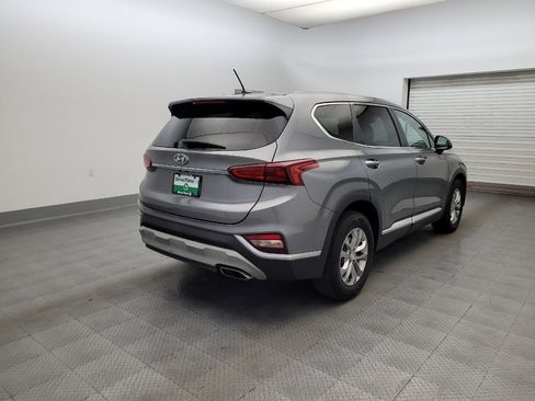Used 2019 Hyundai Santa Fe SE FWD image 9