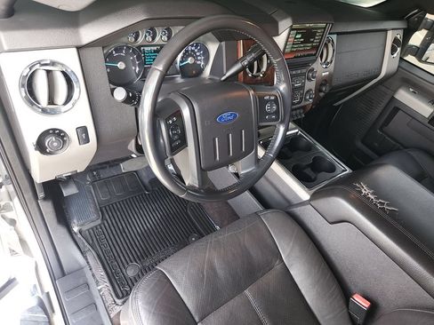 Used 2016 Ford F250 Lariat w/ Lariat Ultimate Package AWD/4WD image 12