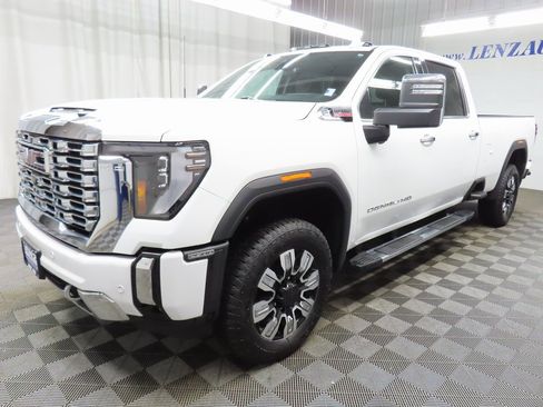 Used 2025 GMC Sierra 2500 Denali w/ Technology Package image 6