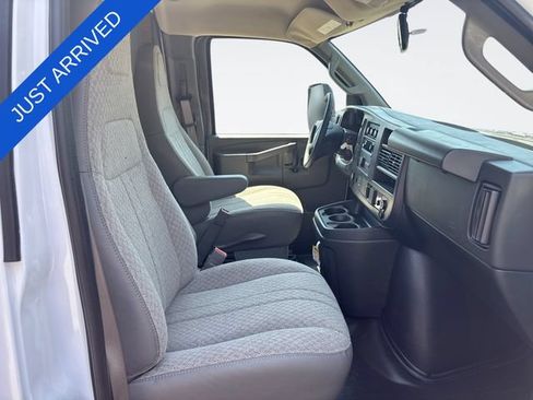 New 2026 Chevrolet Express 3500 w/ Power Convenience Package RWD image 22