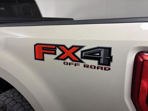 Used 2018 Ford F250 King Ranch w/ Tow Technology Bundle image 10