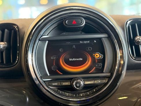 Used 2017 MINI Cooper Countryman ALL4 AWD/4WD image 28