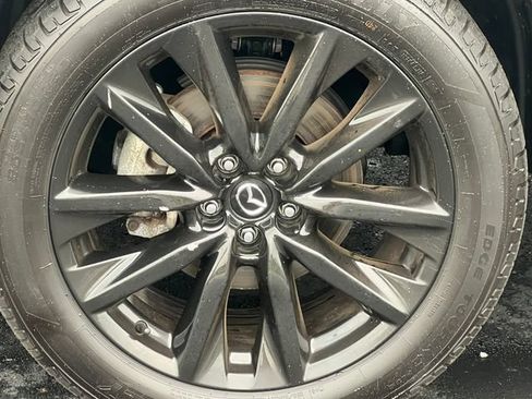 Used 2023 MAZDA CX-9 Touring Plus AWD/4WD image 9