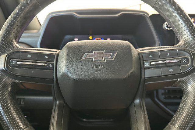 Used 2023 Chevrolet Colorado Trail Boss w/ LPO, Skid Plate Package AWD/4WD image 25