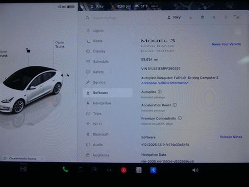 Used 2023 Tesla Model 3 Long Range image 9