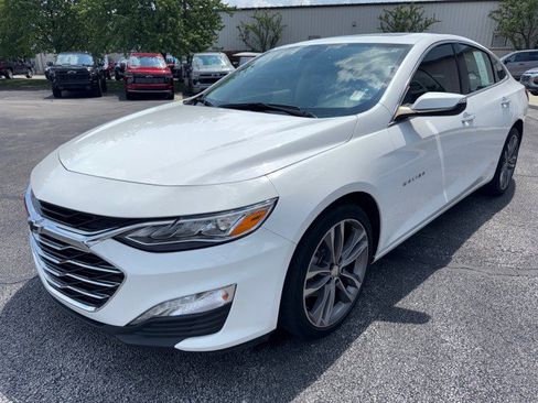 Used 2020 Chevrolet Malibu Premier w/ LPO, Floor Liner Package FWD image 7