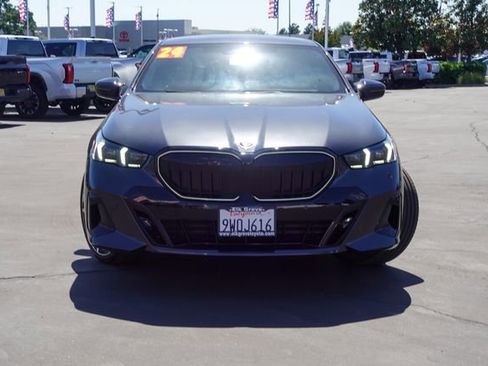 Used 2024 BMW 530i w/ M Sport Package RWD image 3