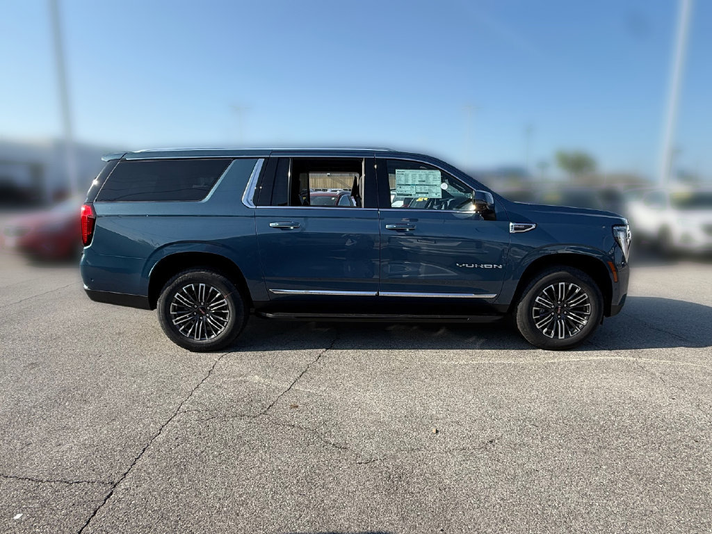 New 2026 GMC Yukon XL Elevation w/ Elevation Premium Package AWD/4WD image 15