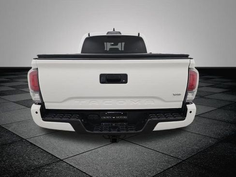 Certified 2023 Toyota Tacoma TRD Off-Road image 5