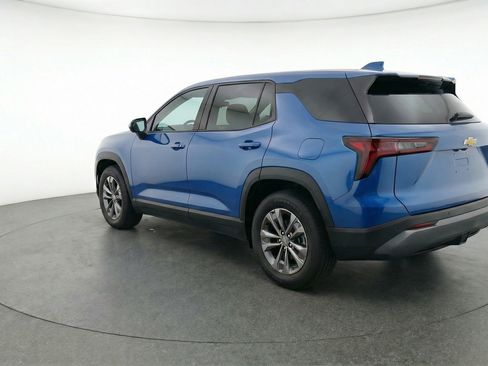 Used 2025 Chevrolet Equinox LT FWD image 6