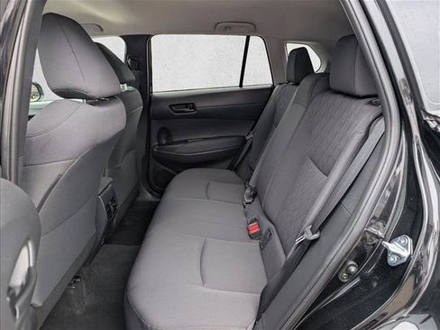 Certified 2022 Toyota Corolla Cross LE image 15