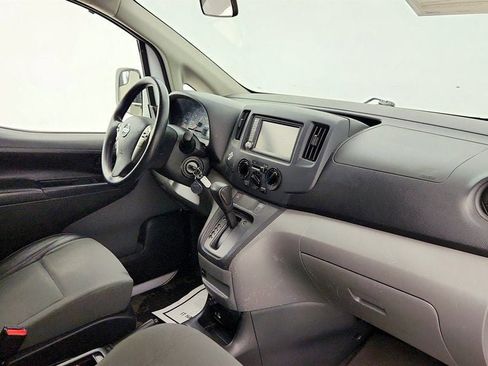 Used 2021 Nissan NV200 SV w/ Sliding Door Glass Package image 26
