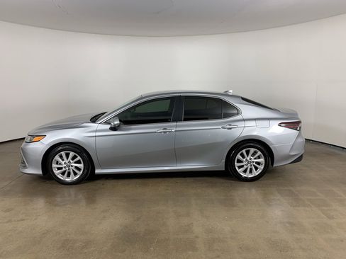 Used 2024 Toyota Camry LE image 16