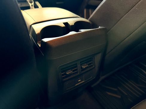 Used 2023 Chevrolet Colorado LT w/ LT Convenience Package image 21