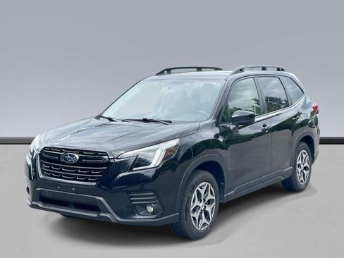 Certified 2024 Subaru Forester Premium AWD/4WD image 1