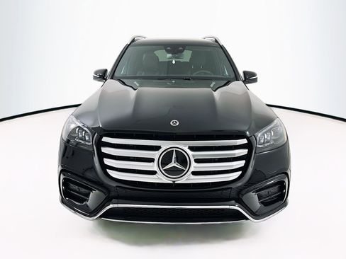 New 2026 Mercedes-Benz GLS 580 4MATIC image 2