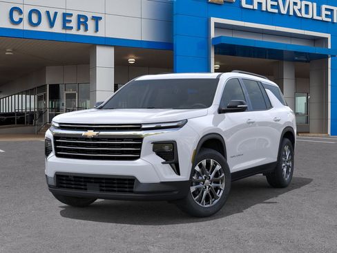 New 2026 Chevrolet Traverse LT w/ Sun and Wheel Package image 6