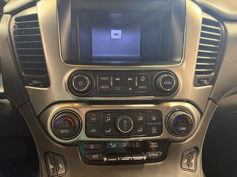 Used 2020 Chevrolet Tahoe LT w/ Max Trailering Package AWD/4WD image 20