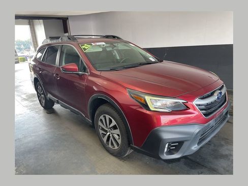 Used 2021 Subaru Outback Premium AWD/4WD image 1