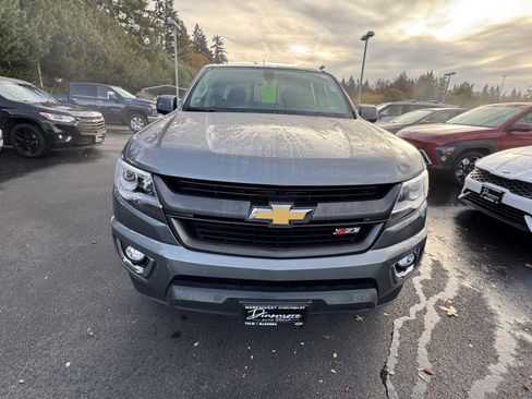 Used 2018 Chevrolet Colorado Z71 image 3