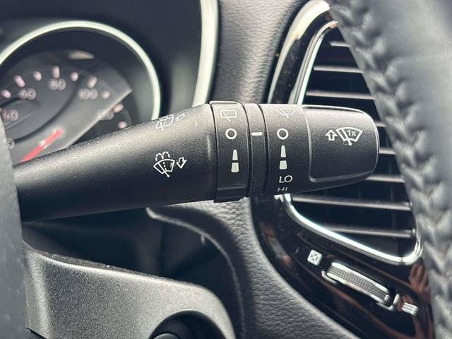 Certified 2019 Jeep Compass Latitude AWD/4WD image 28