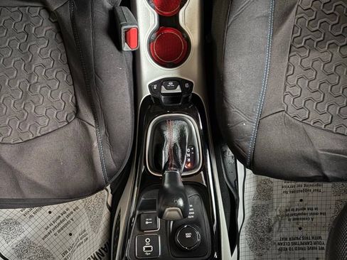 Used 2017 Jeep Compass Limited image 35