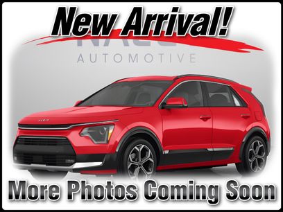 Used 2025 Kia Niro LX