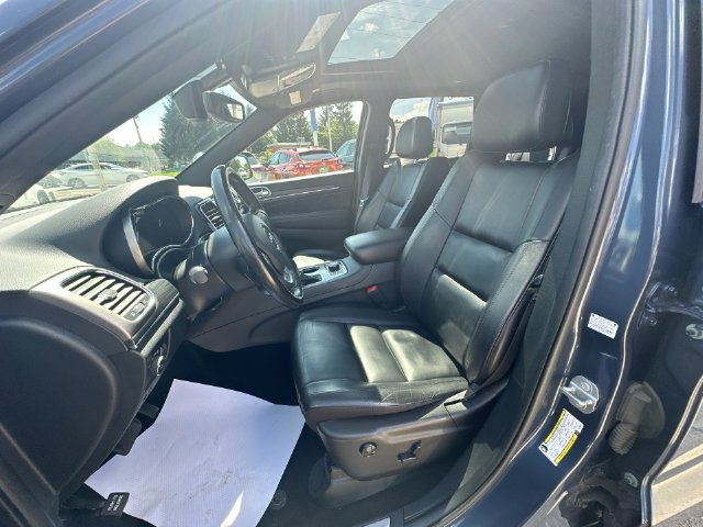 Used 2020 Jeep Grand Cherokee Limited w/ Premium Lighting Group AWD/4WD image 29